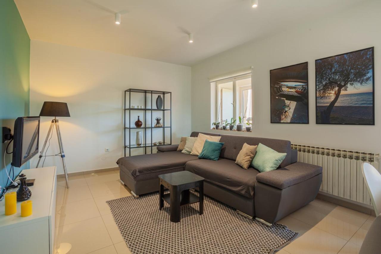 Apartman Petra Cres Buitenkant foto