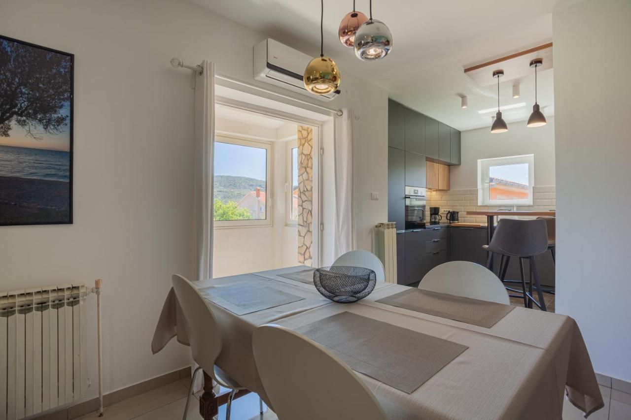 Apartman Petra Cres Buitenkant foto