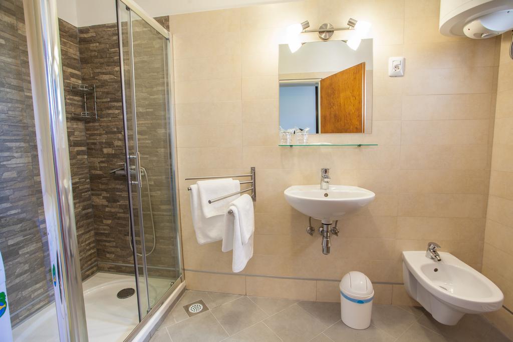 Apartman Petra Cres Buitenkant foto